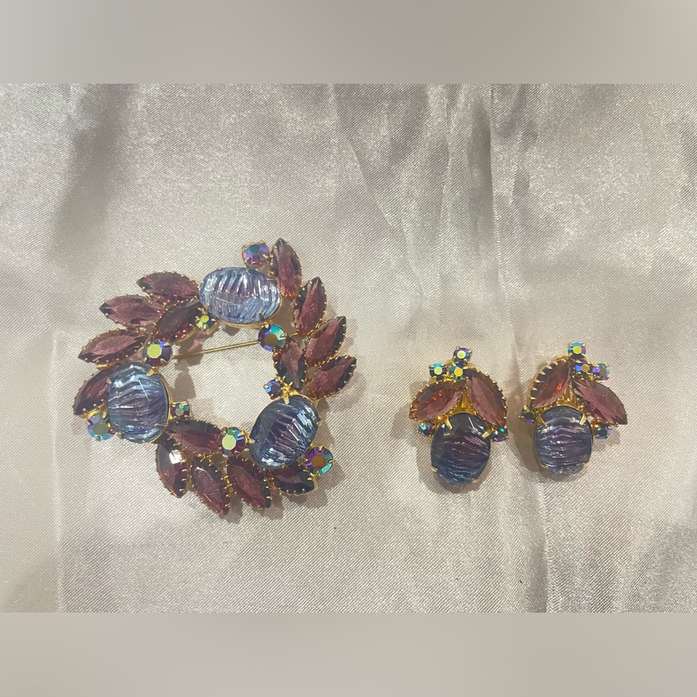 Juliana brooch/clip on earring set